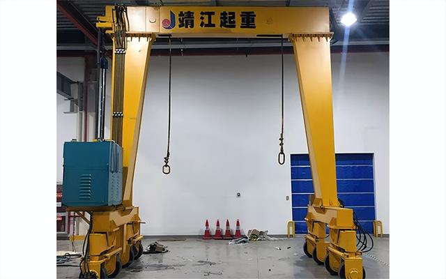 250kg手推移動龍門吊，電動龍門吊和移動式懸臂吊價格？