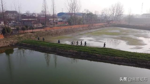 本地魚(yú)苗批發(fā)在哪里進(jìn)貨，本地魚(yú)苗批發(fā)在哪里進(jìn)貨的？