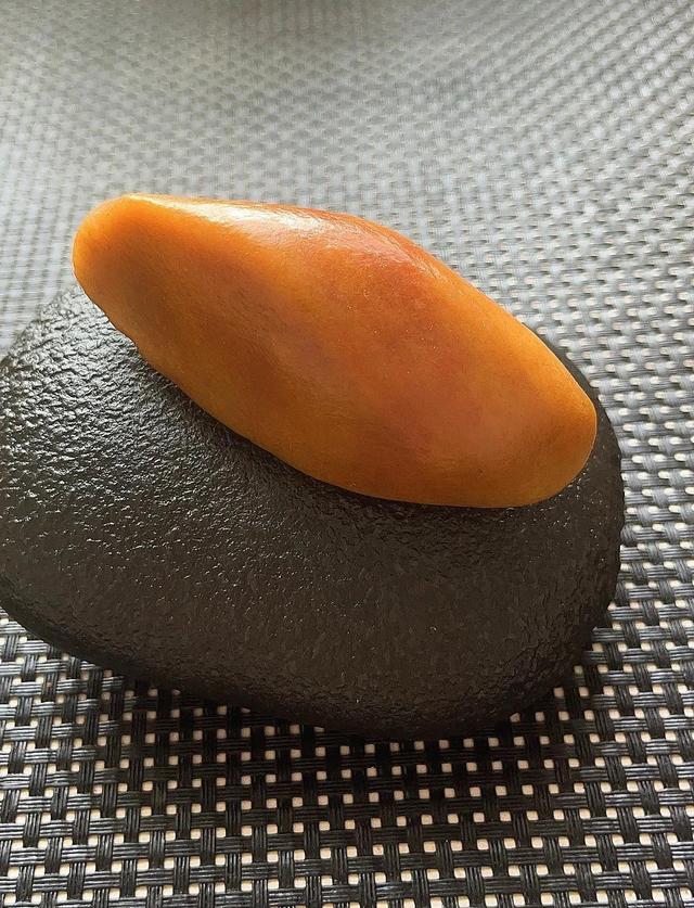 新疆金絲玉的各類品種品相，來看看當?shù)匦∈r(nóng)的好石分享